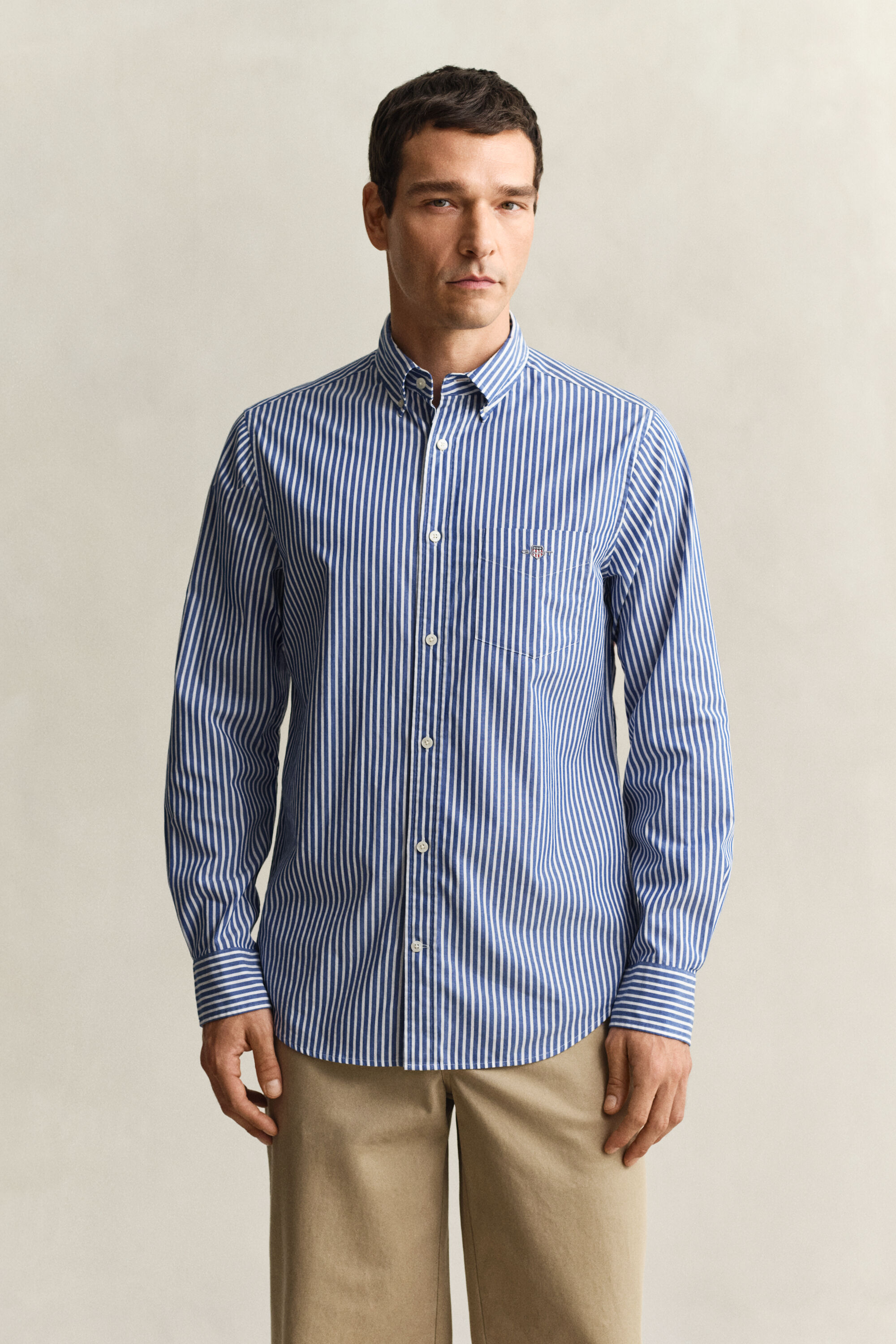 Camisa em popelina às riscas Classic
