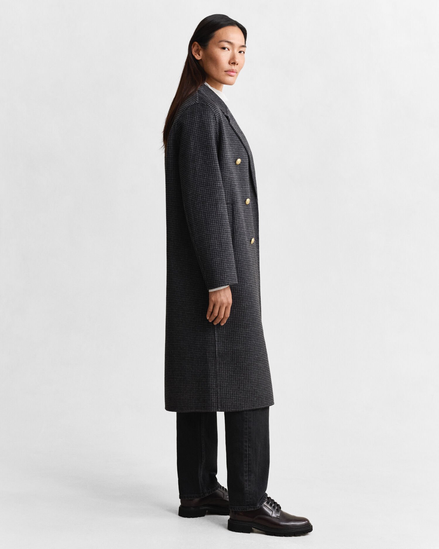 Sobretudo cosido à mão com padrão de xadrez