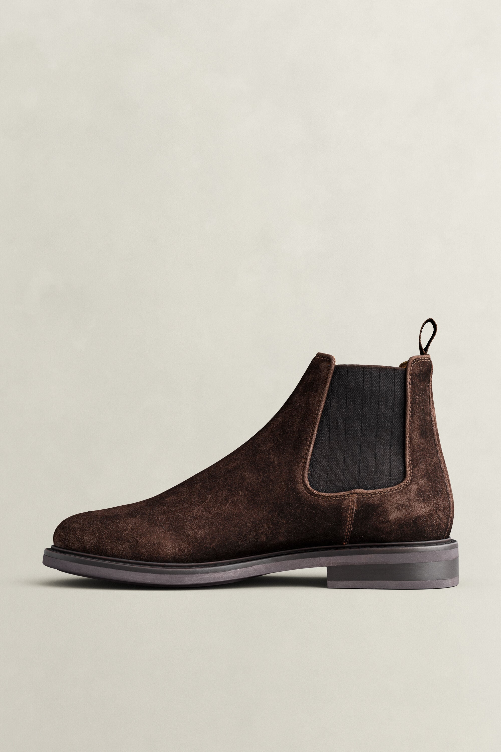 Botas Chelsea em camurça St Fairkon