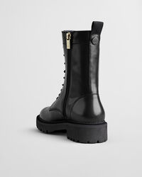 Botas em pele com atacadores Keliin