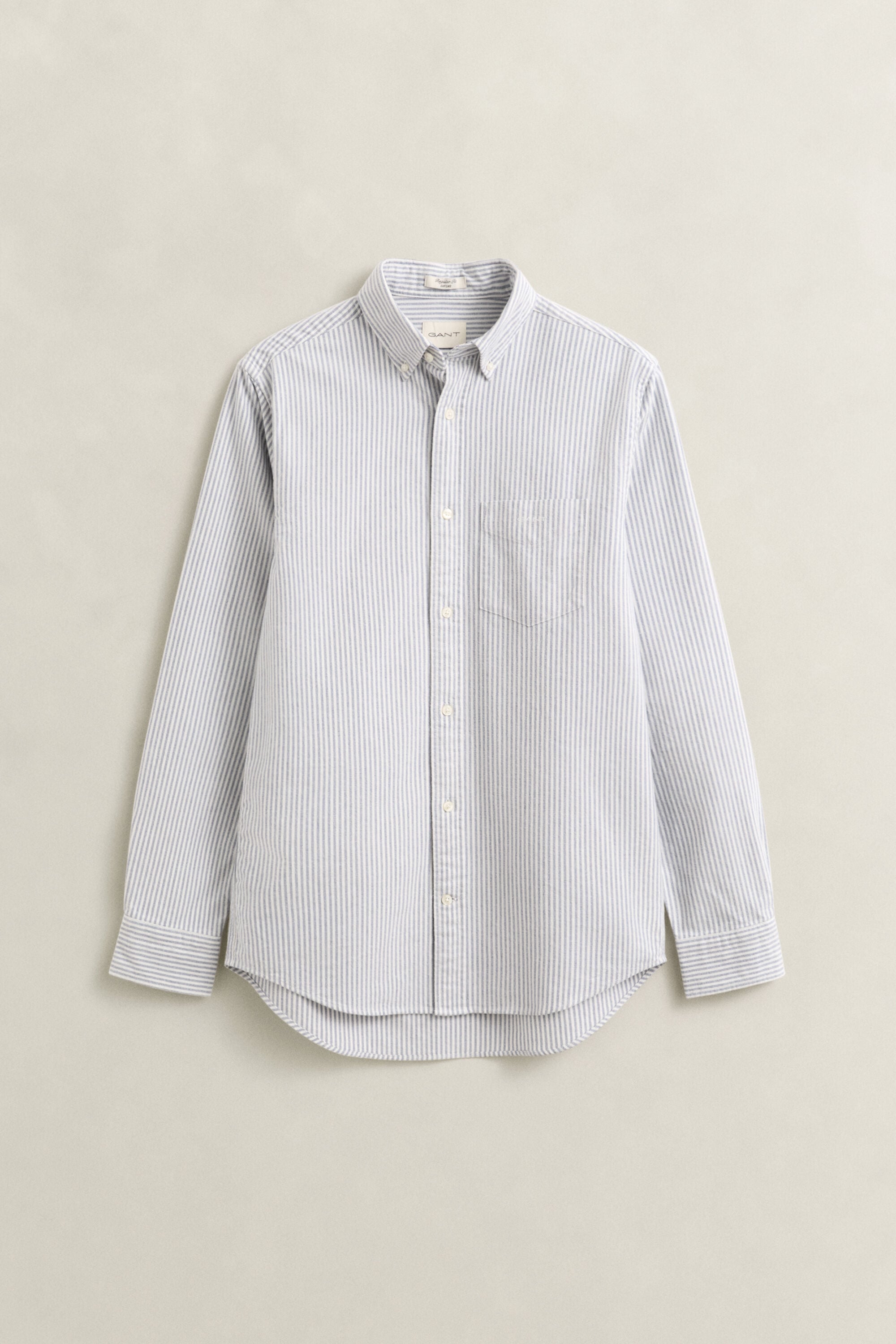 Camisa em algodão Oxford escovado às riscas