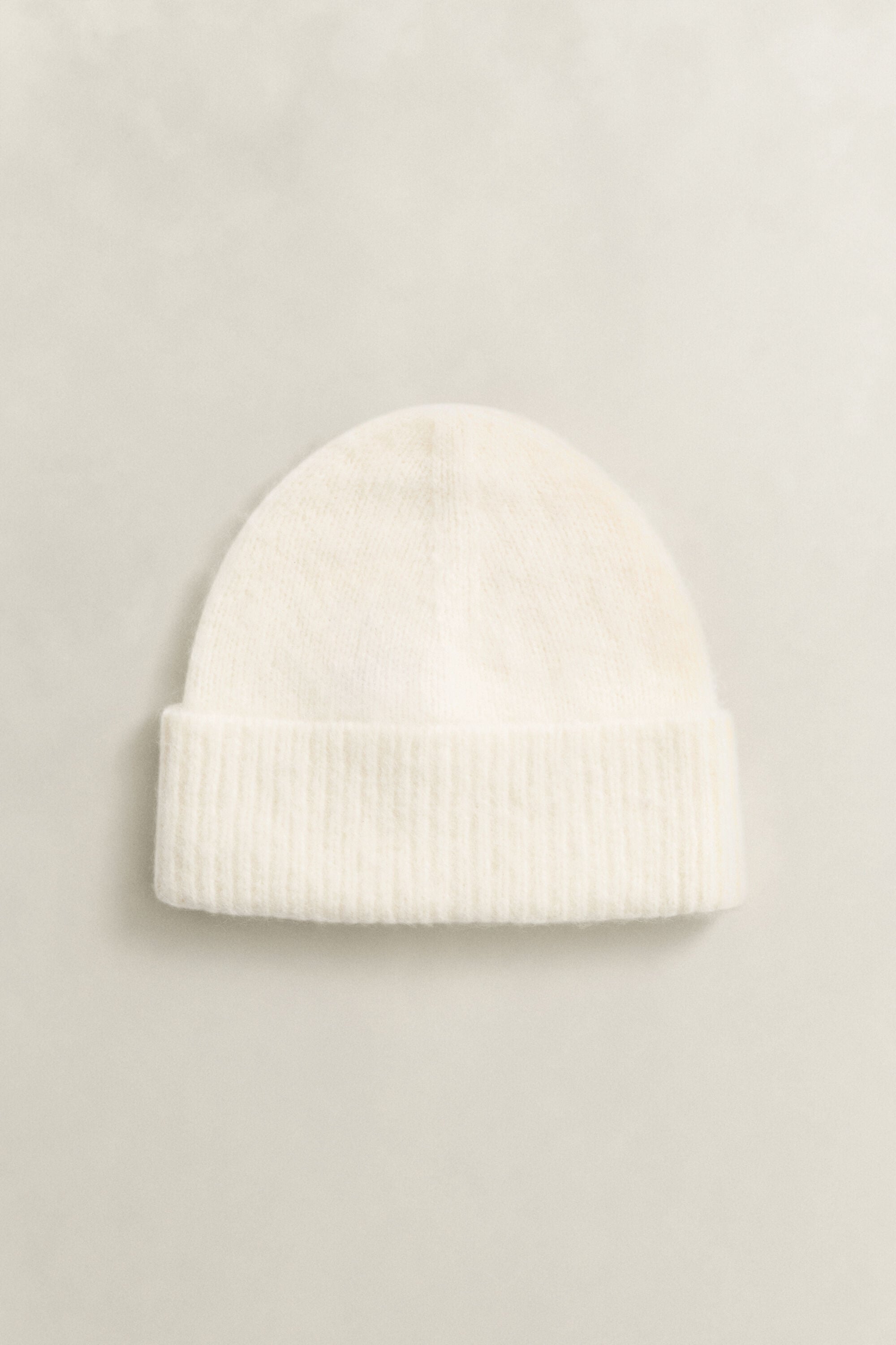 Gorro em mistura de lã com alpaca