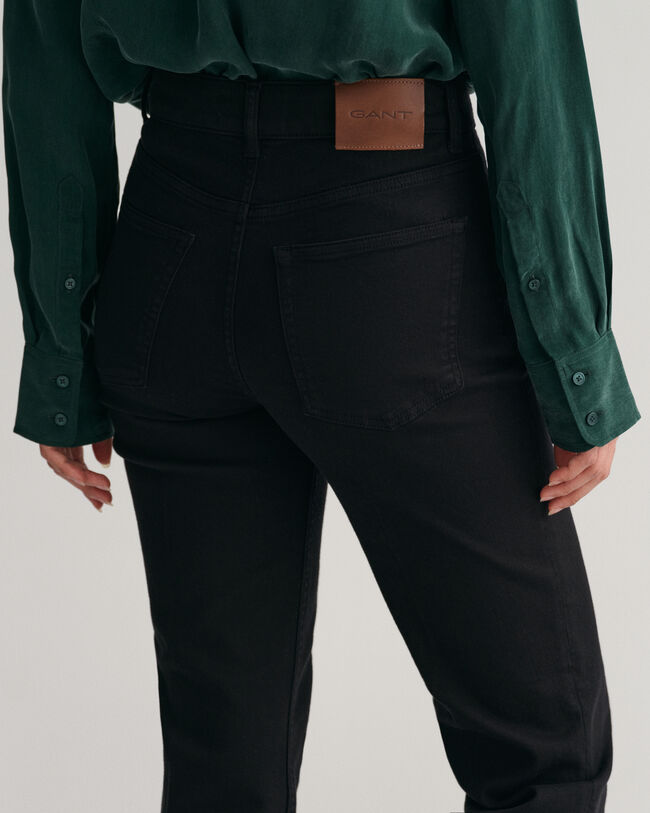 Calças de ganga evasê coloridas