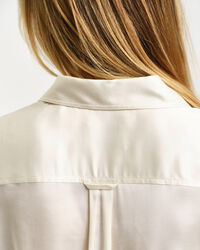 Camisa com bolsos regular fit