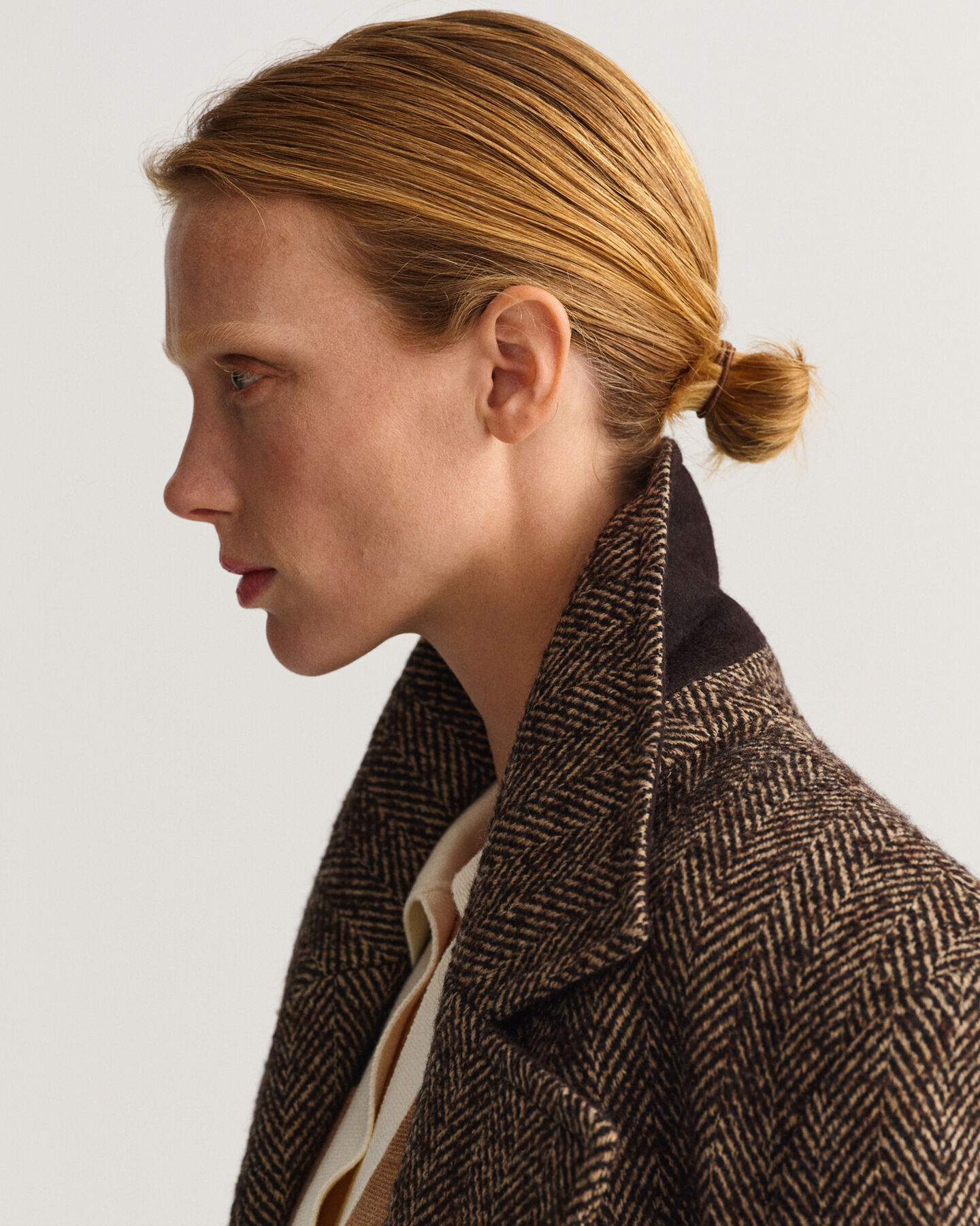 Sobretudo com padrão espinha de peixe