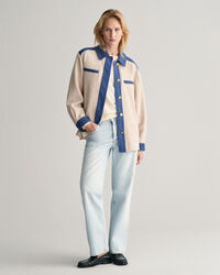 Pulover em malha fina com decote redondo