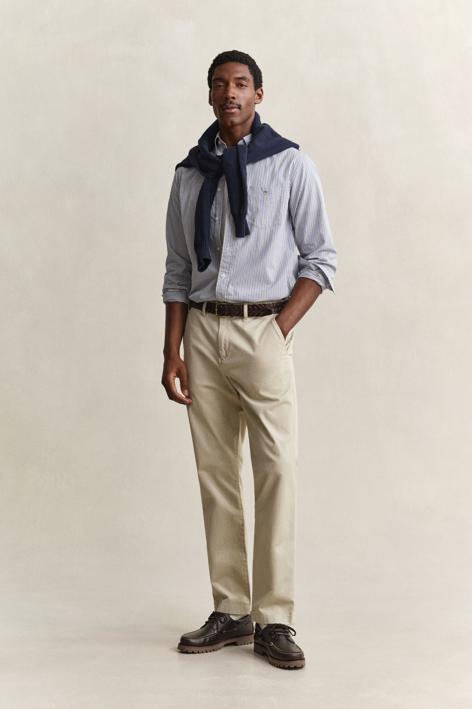 Calças chino Classic regular fit