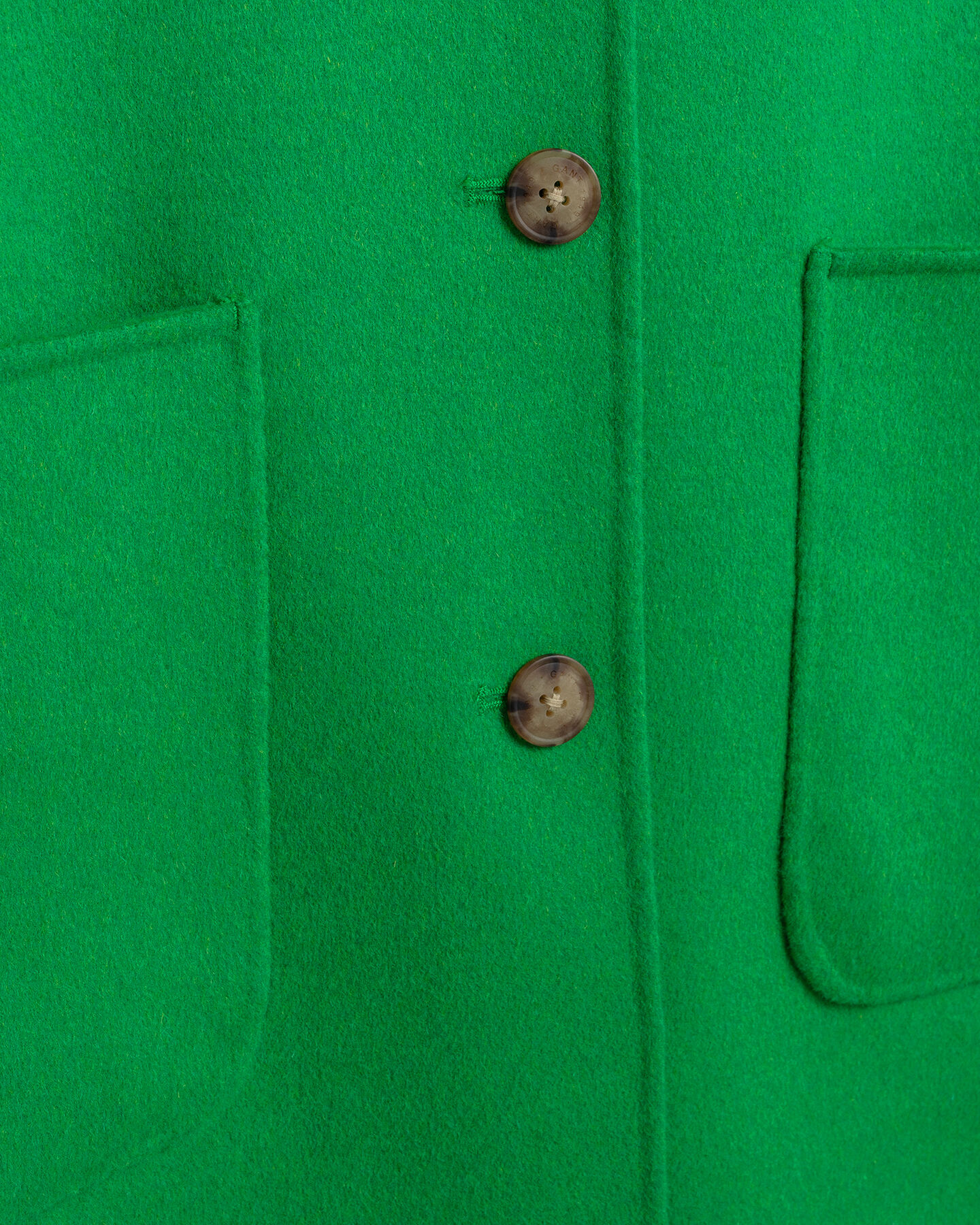 Sobretudo mesclado cosido &agrave; m&atilde;o