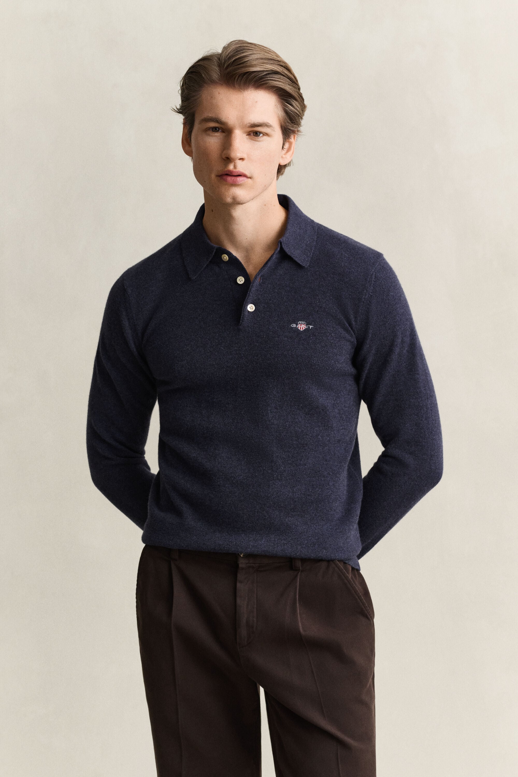 Camisola de malha tipo polo em lã extrafina