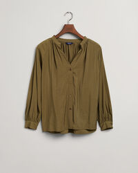 Blusa com gola estilo mao