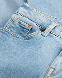 Cal&ccedil;as de ganga GANT Kids slim fit