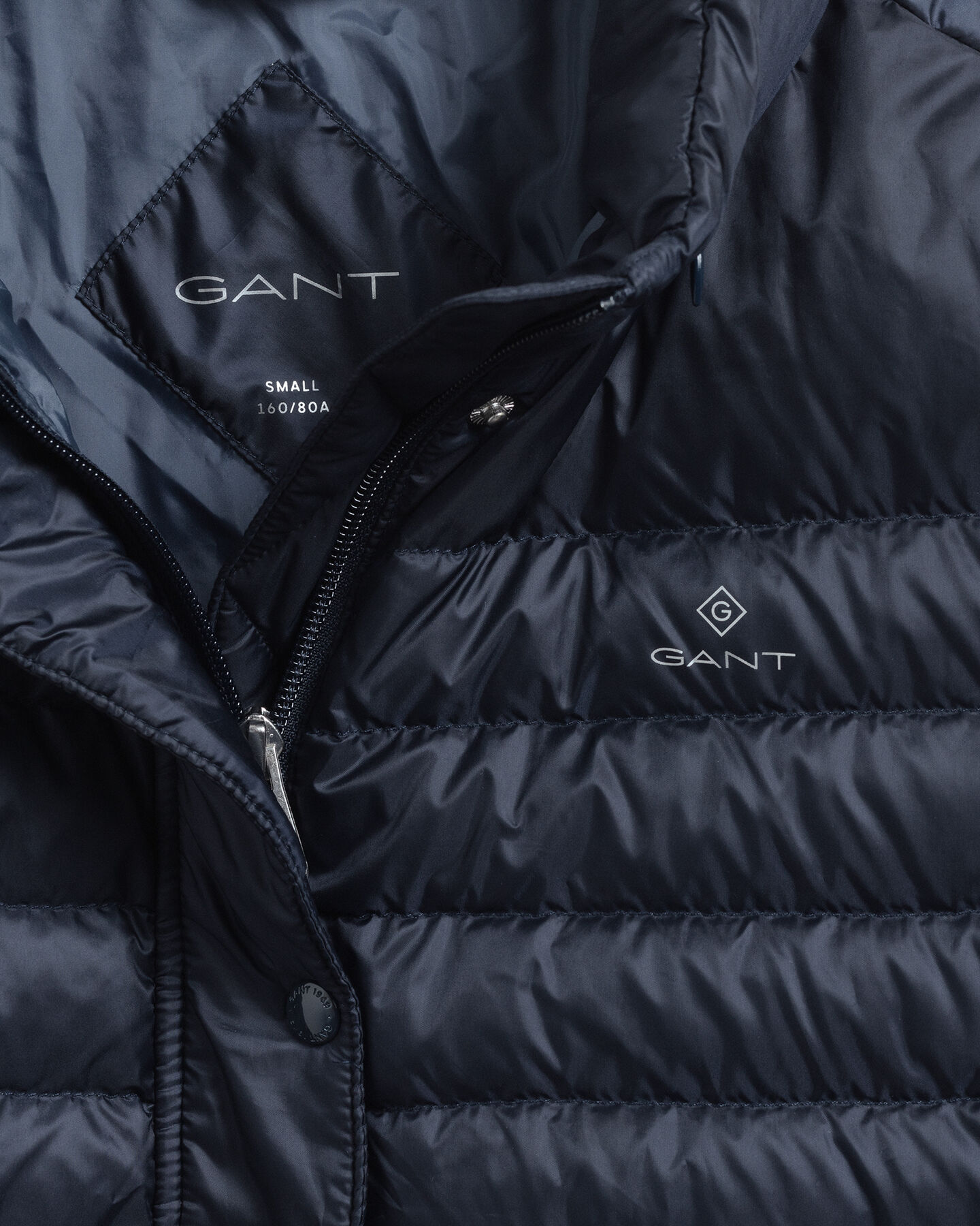 Casaco de penas leve