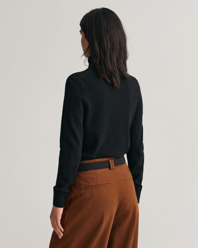 Pulover de gola alta em malha extrafina