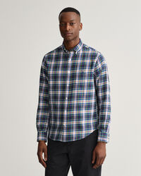 Camisa em padr&atilde;o xadrez tartan regular fit