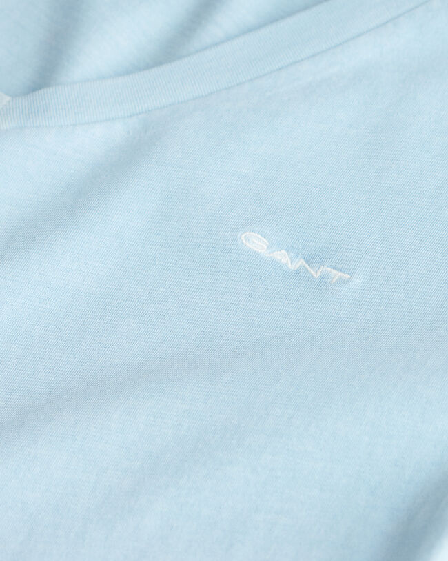 T-shirt com decote em V Sunfaded