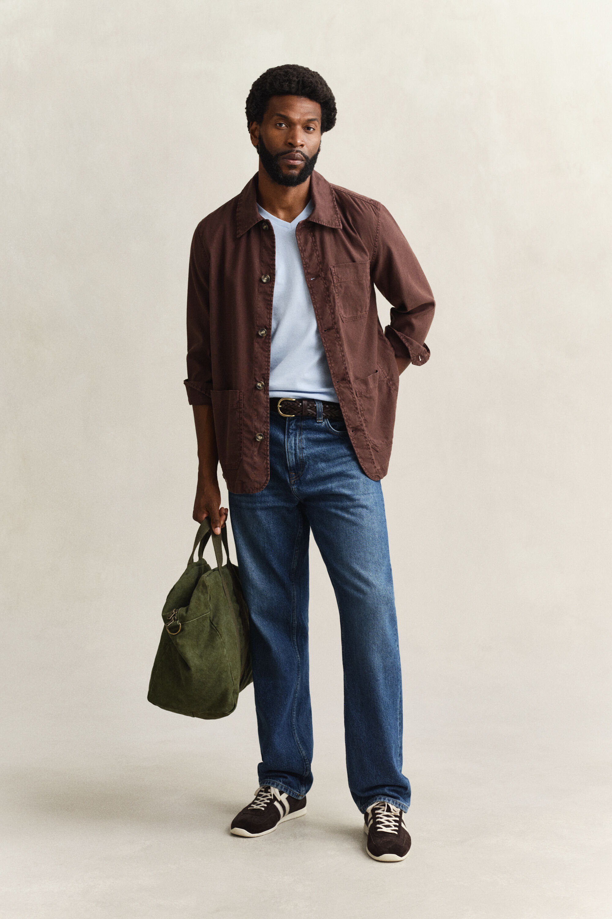 T-shirt com decote em V Shield slim fit