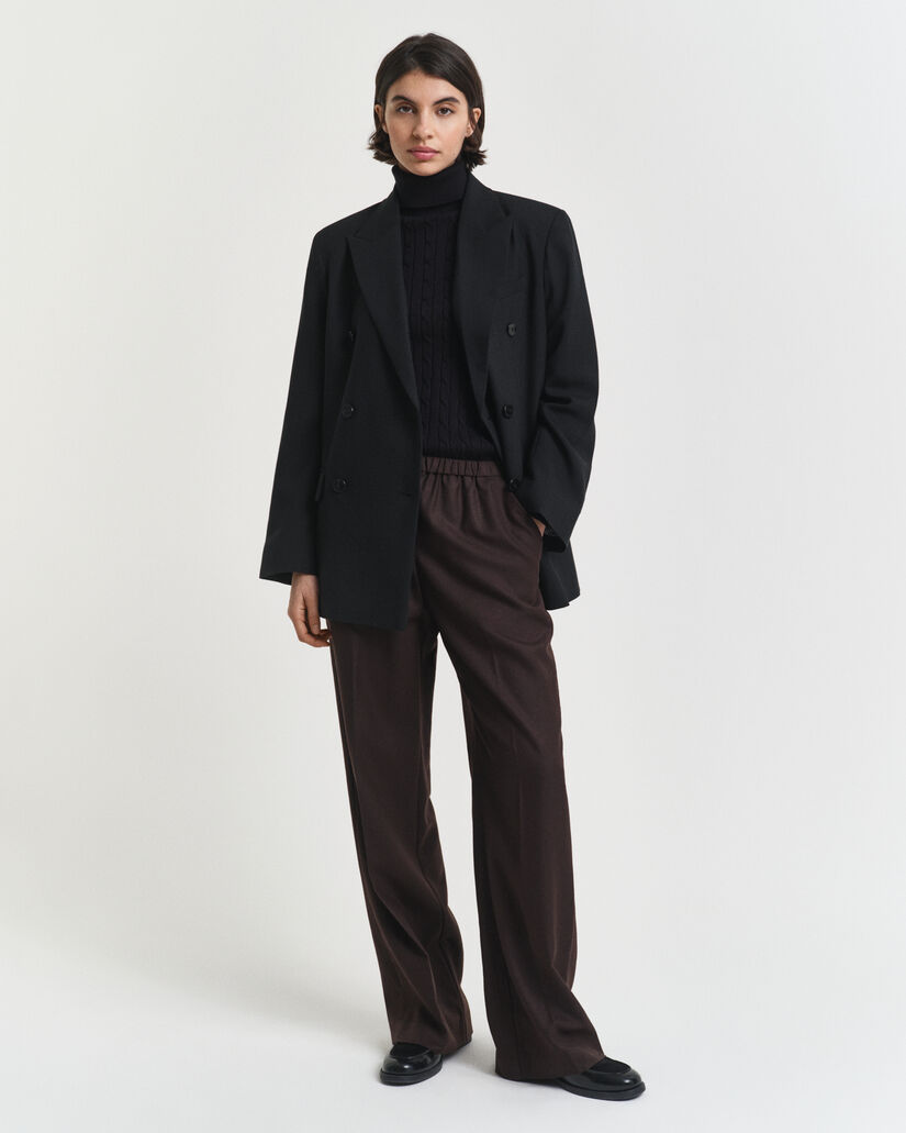 Camisola de gola alta em malha entrançada de algodão com elastano