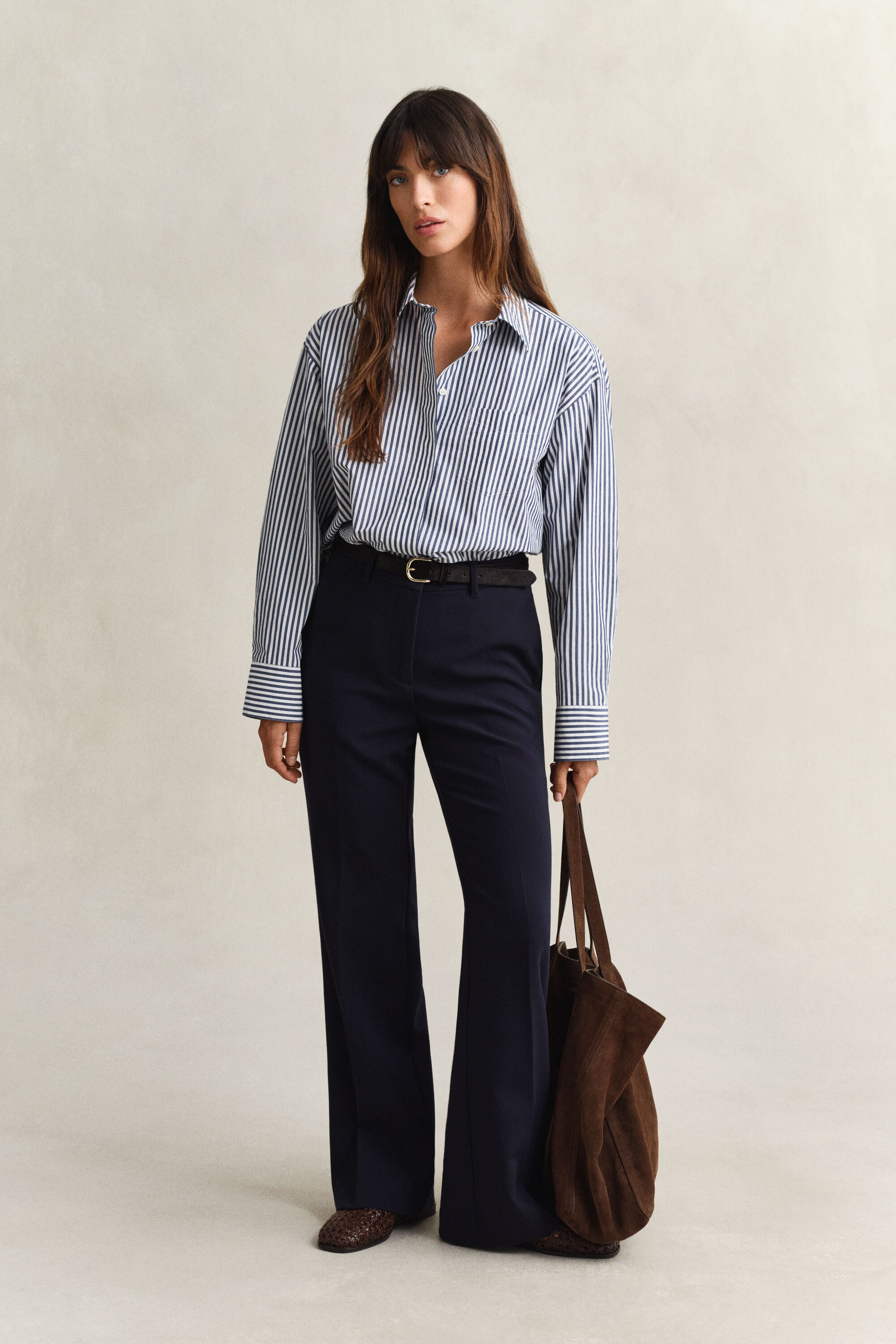 Camisa em popelina às riscas