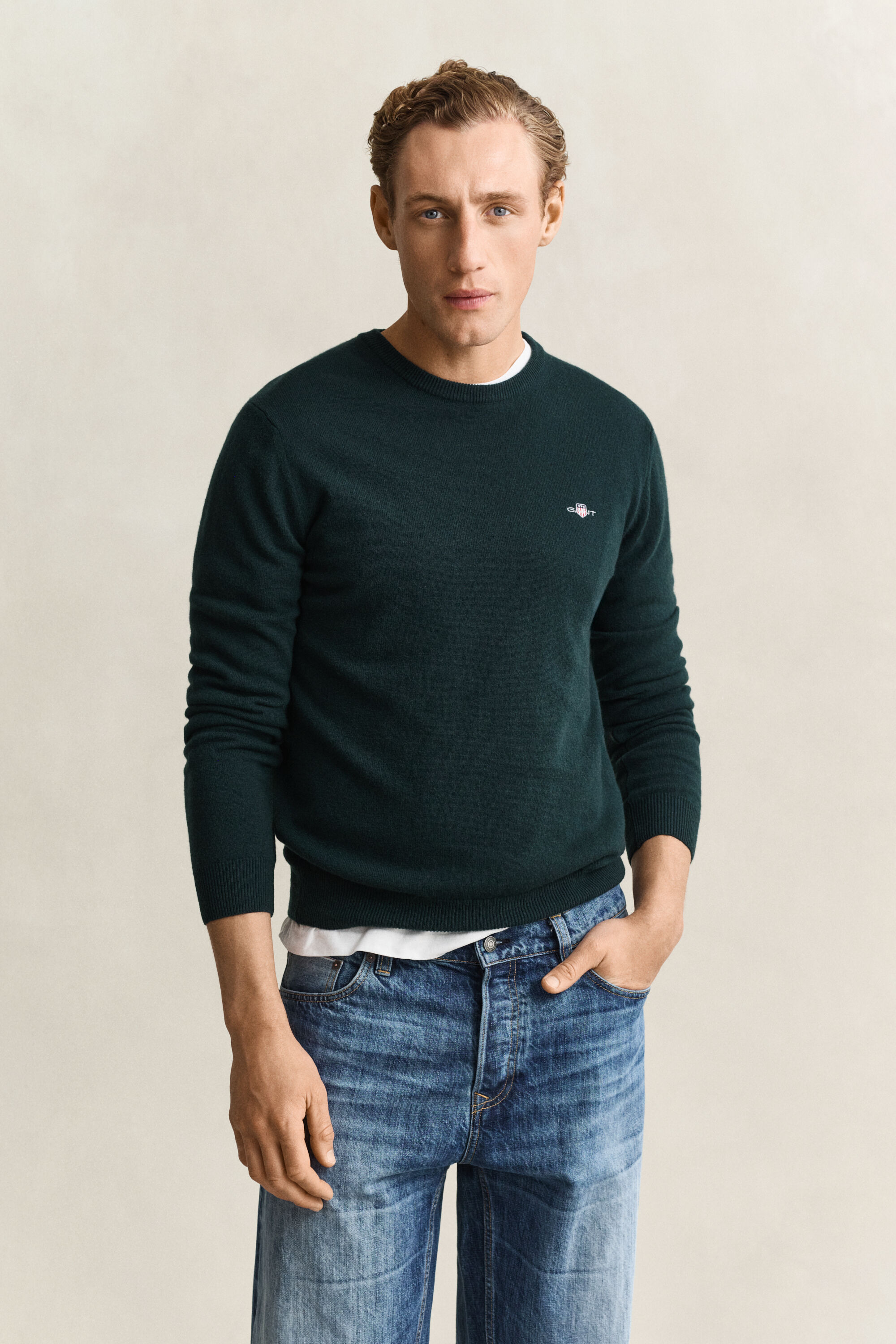 Camisola de malha com decote redondo em lã