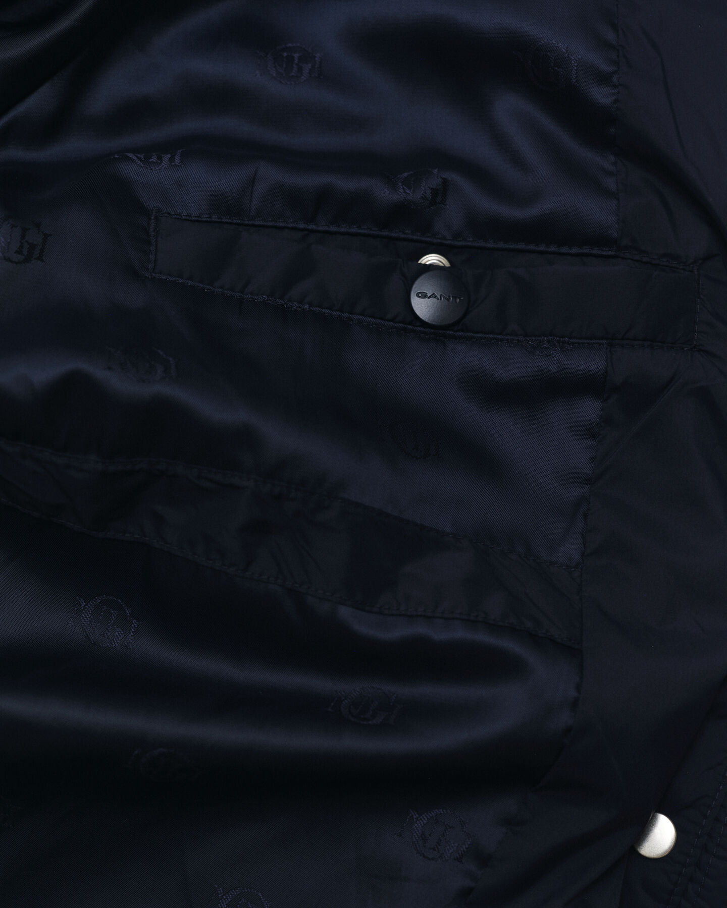 Sobretudo de penas comprido