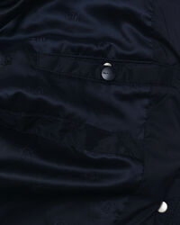 Sobretudo de penas comprido