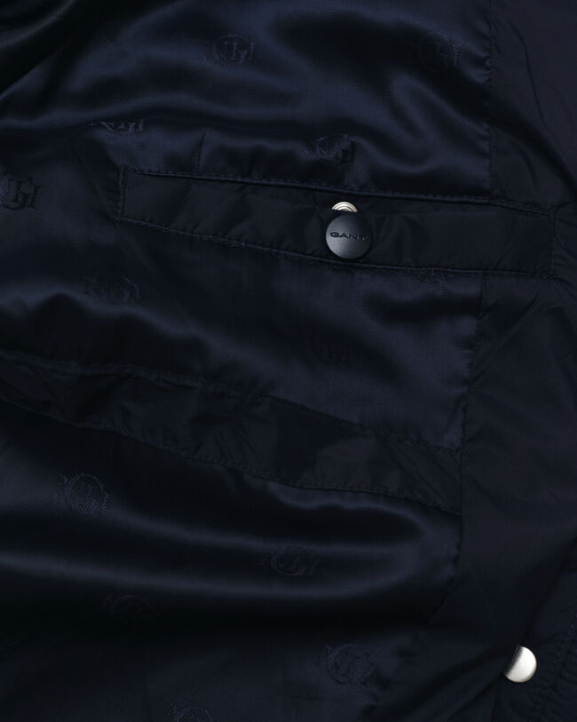 Sobretudo de penas comprido