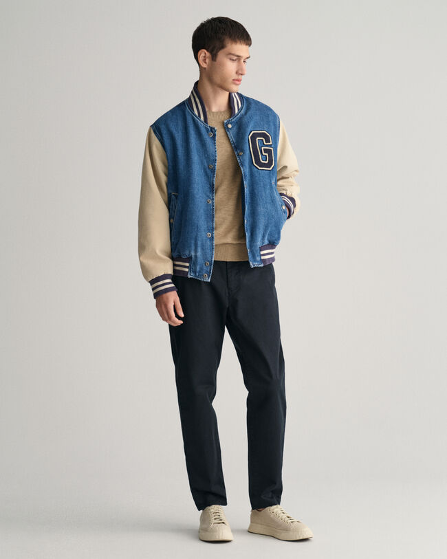 Calças chino afuniladas em sarja