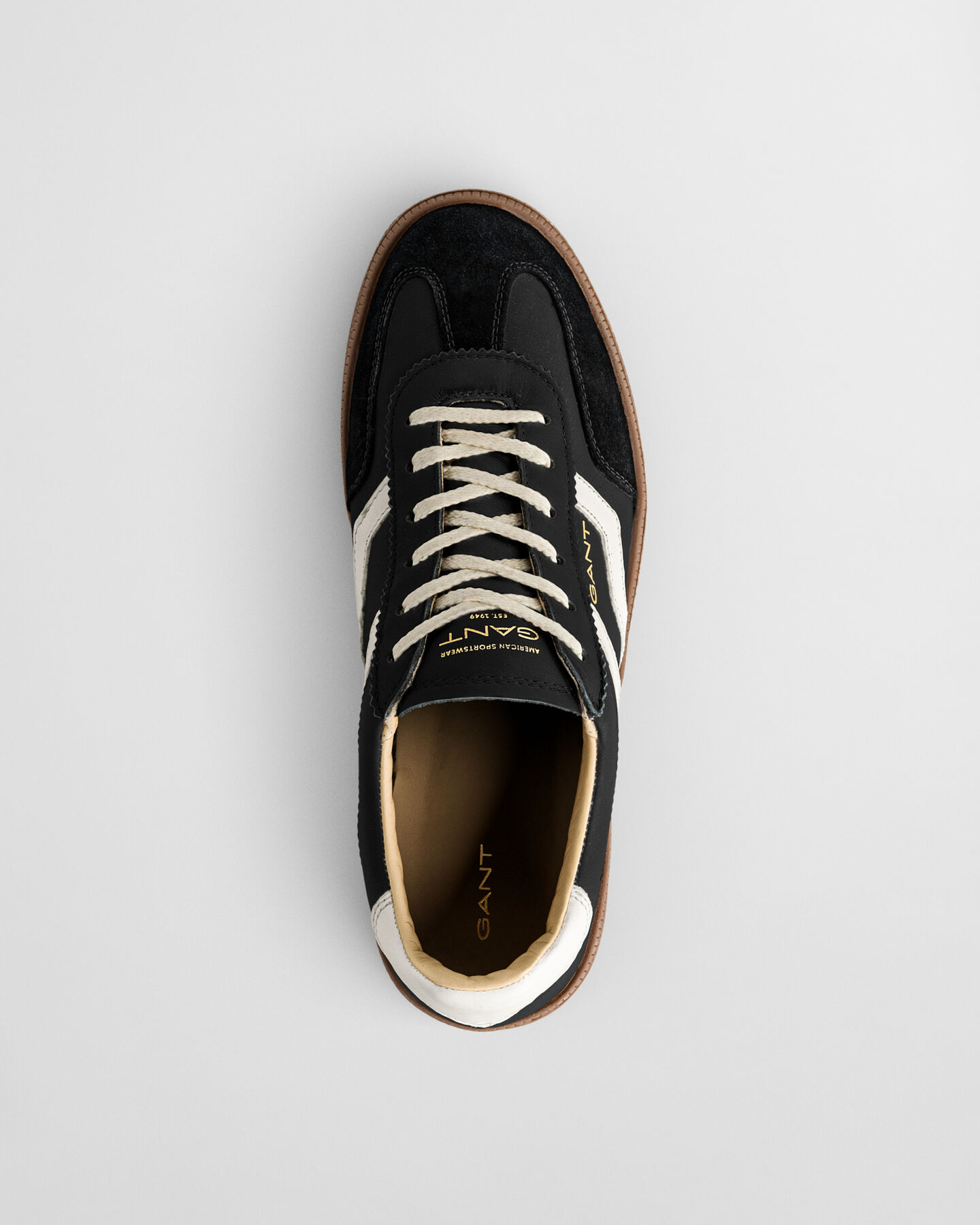 T&eacute;nis em camur&ccedil;a e pele Cuzima