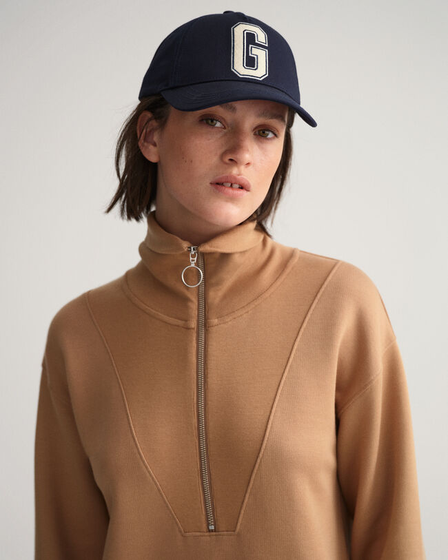 Vestido desportivo com meio fecho