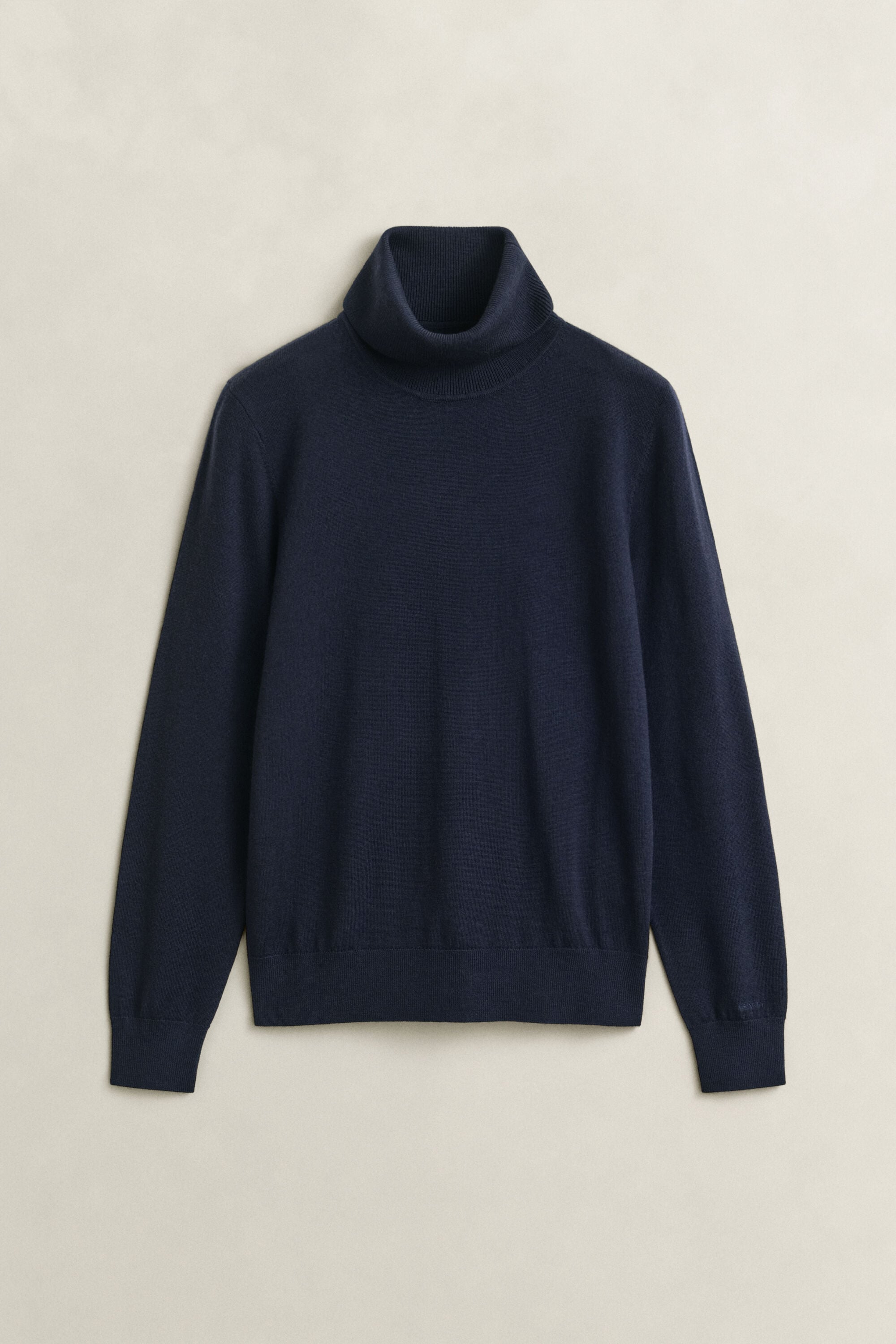 Camisola de gola alta em lã de merino extrafina