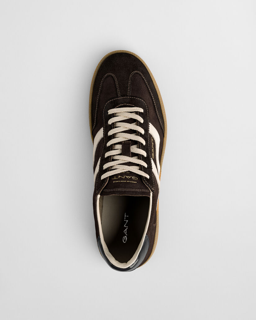 Ténis em camurça Cuzmo