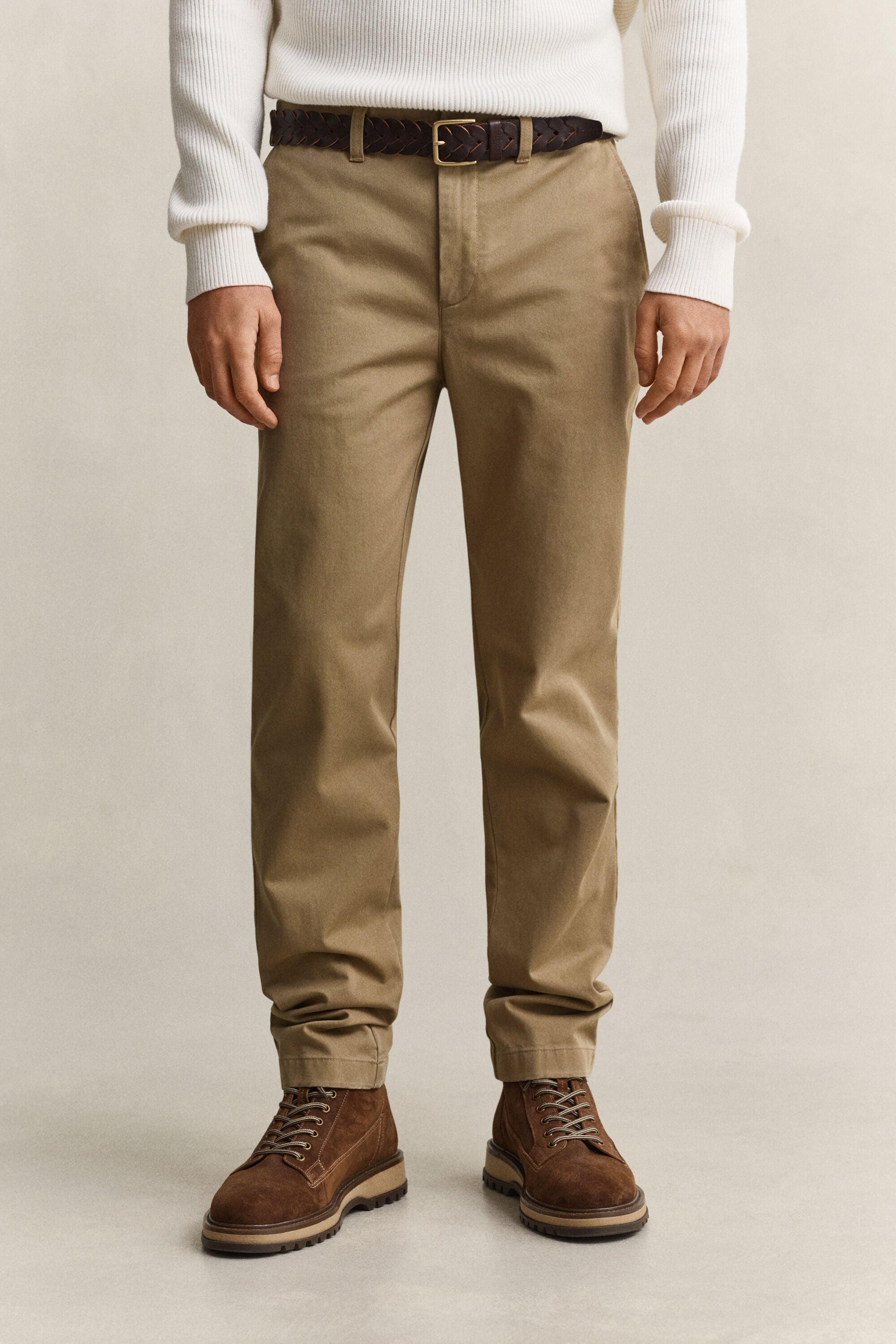 Calças chino confortáveis slim fit
