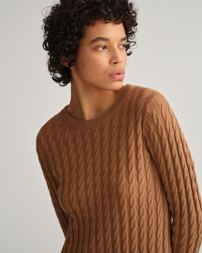 Vestido em malha entrela&ccedil;ada