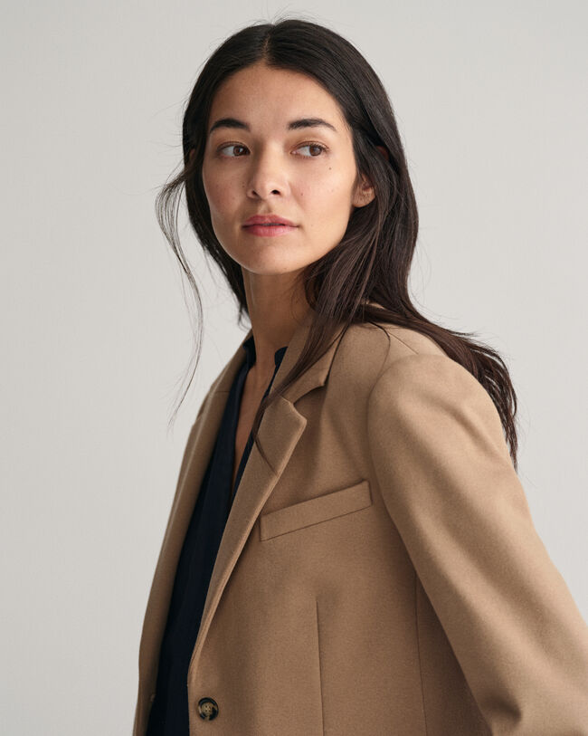 Blazer em jersey corte normal