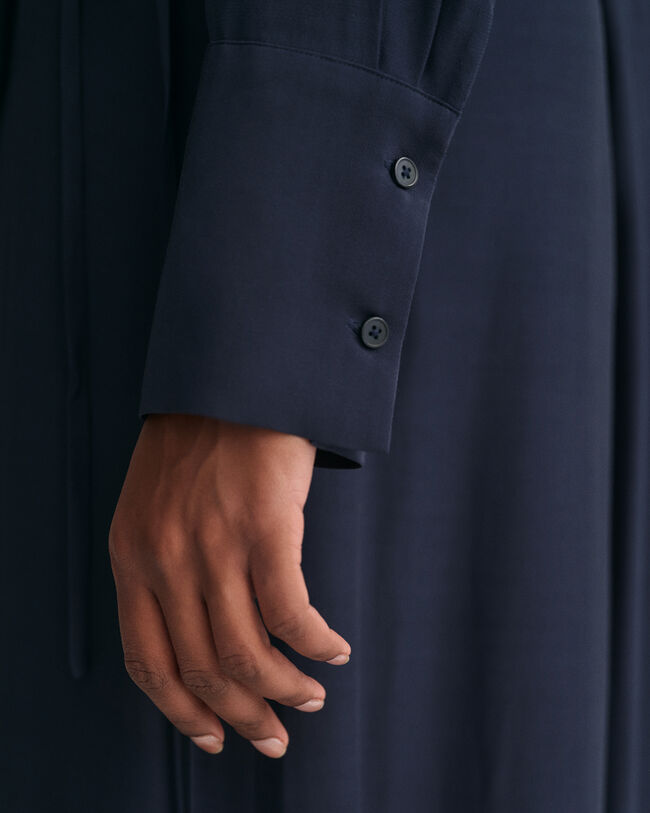 Vestido de trespasse