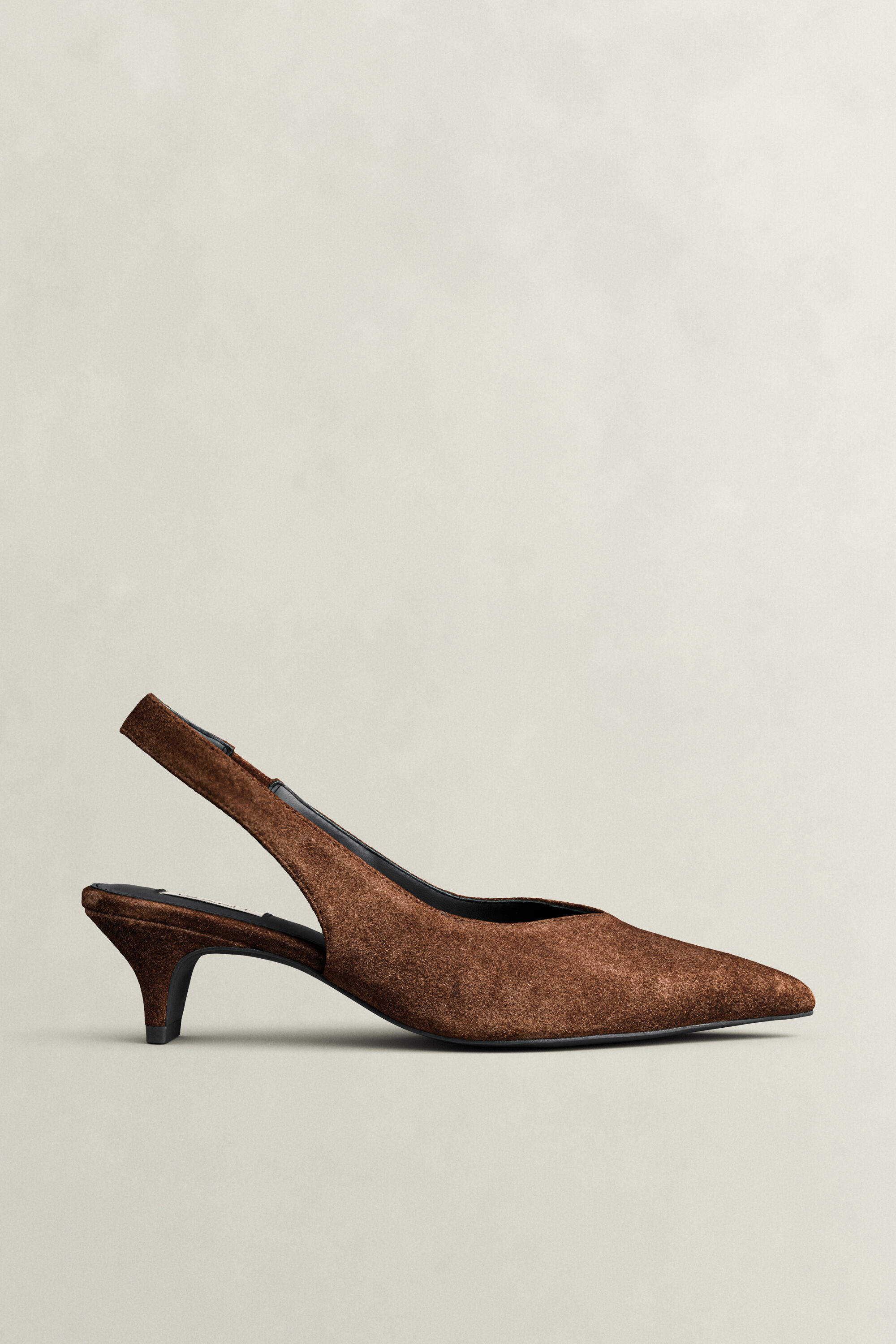 Sapatos de salto alto em camurça Tillbye