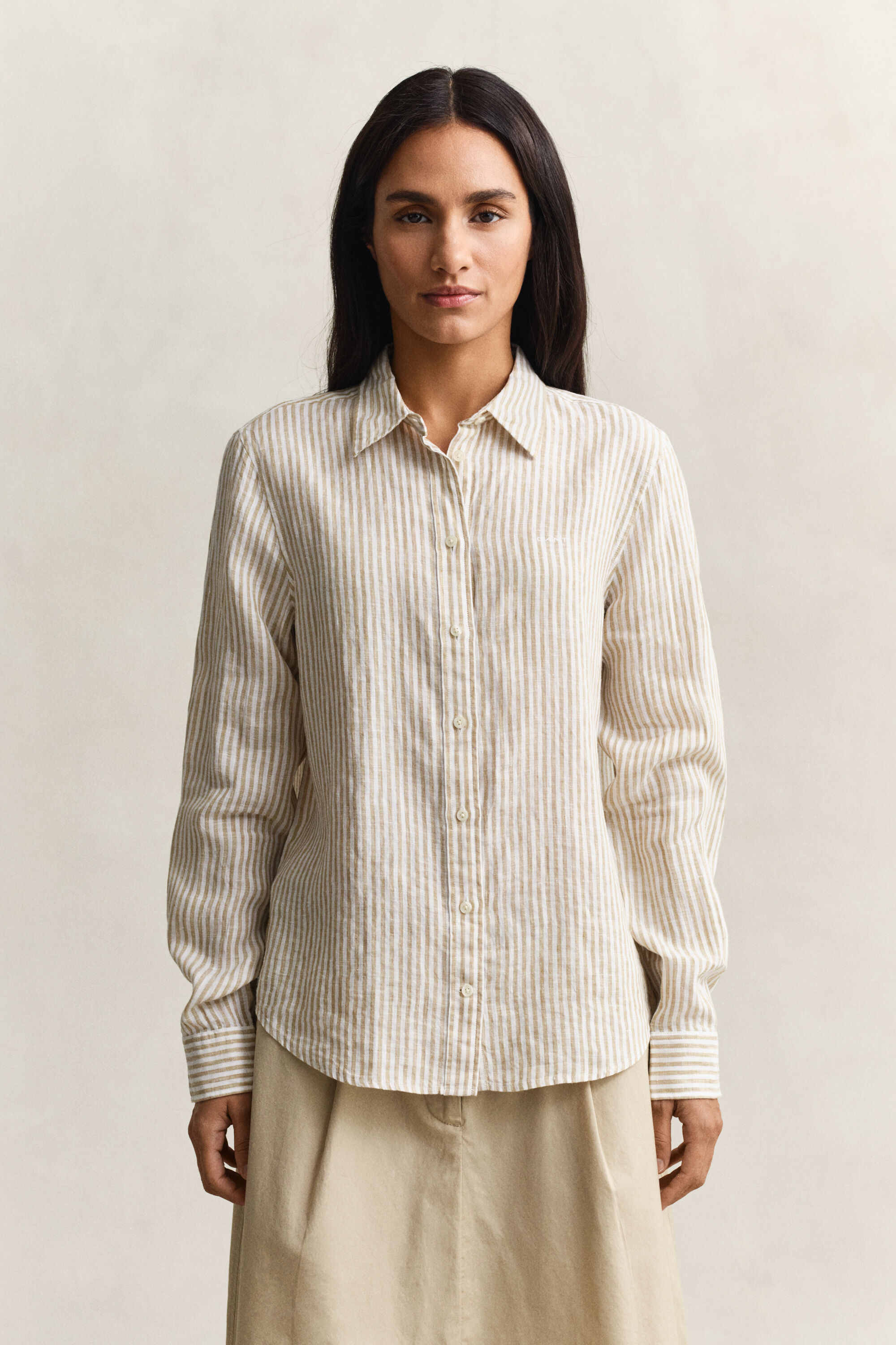 Camisa de linho às riscas regular fit