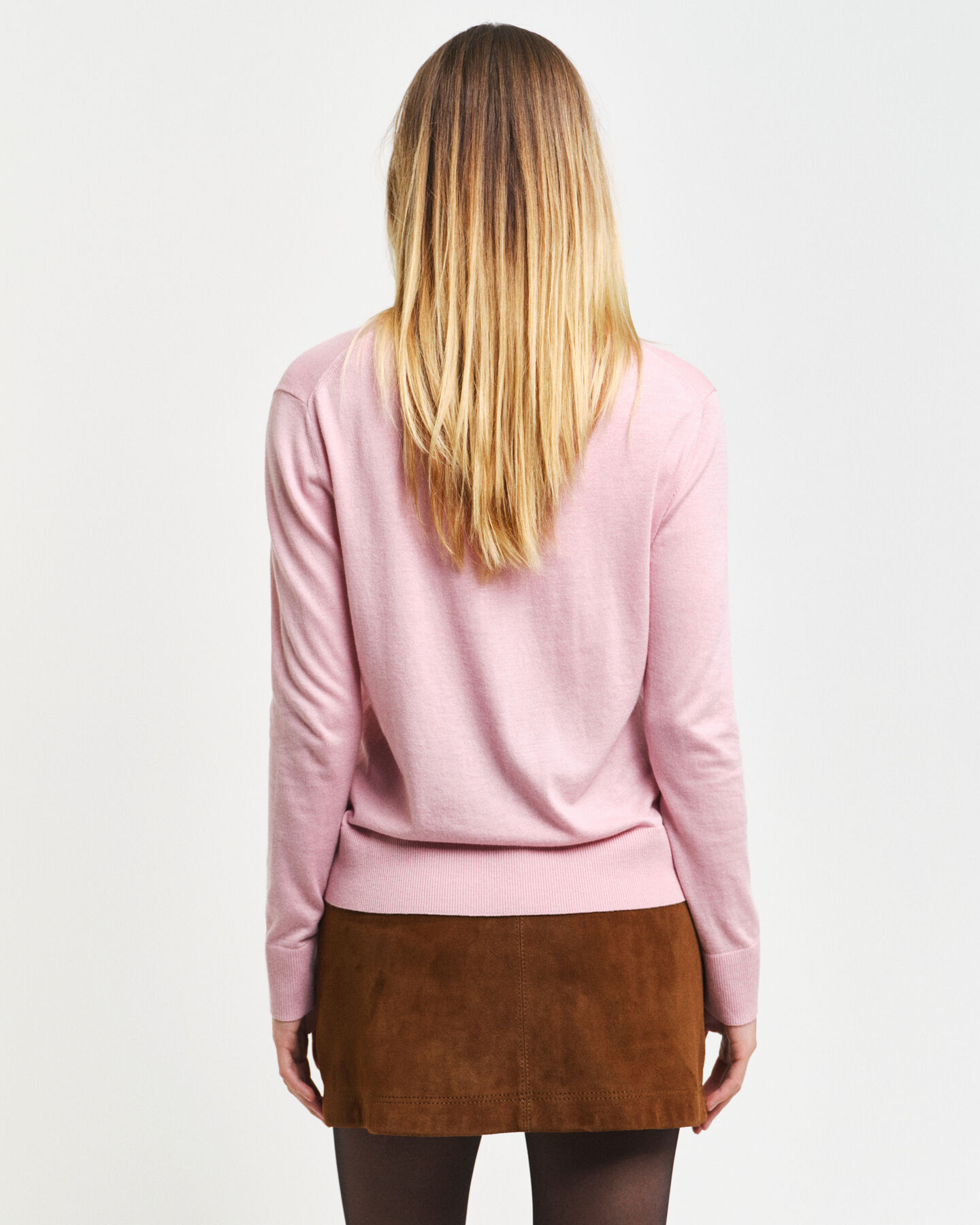 Pulover em malha fina com decote redondo