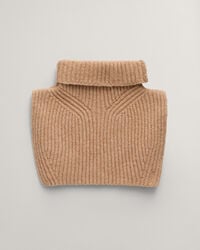 Peitilho em malha canelada