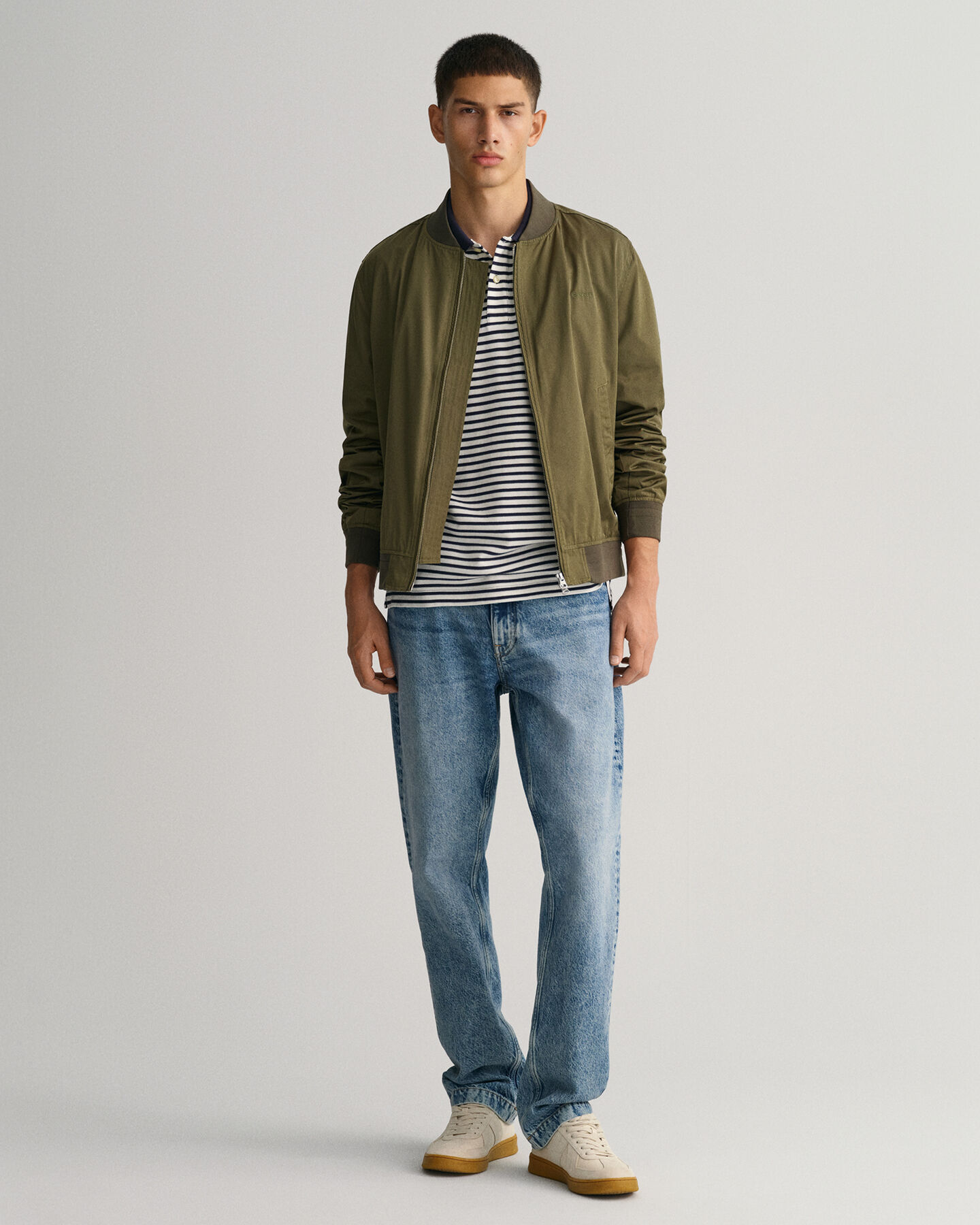 Polo em algodão piqué às riscas