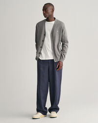 Casaco de malha com decote em V de algodão clássico