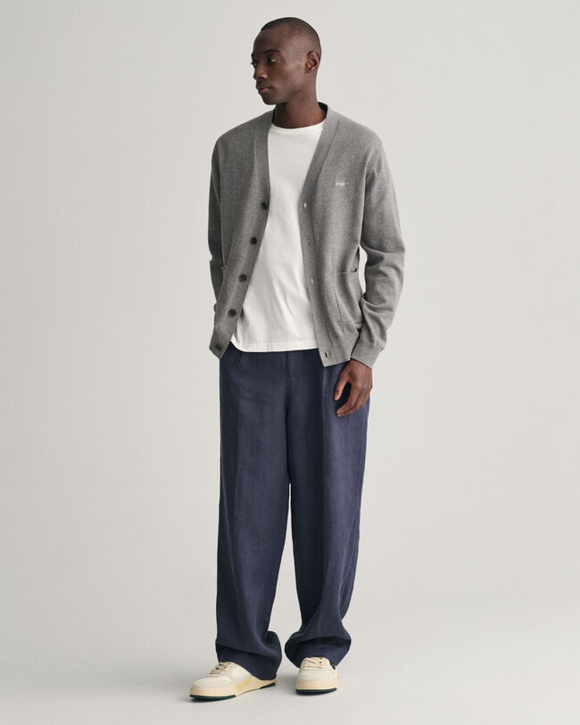 Casaco de malha com decote em V de algodão clássico