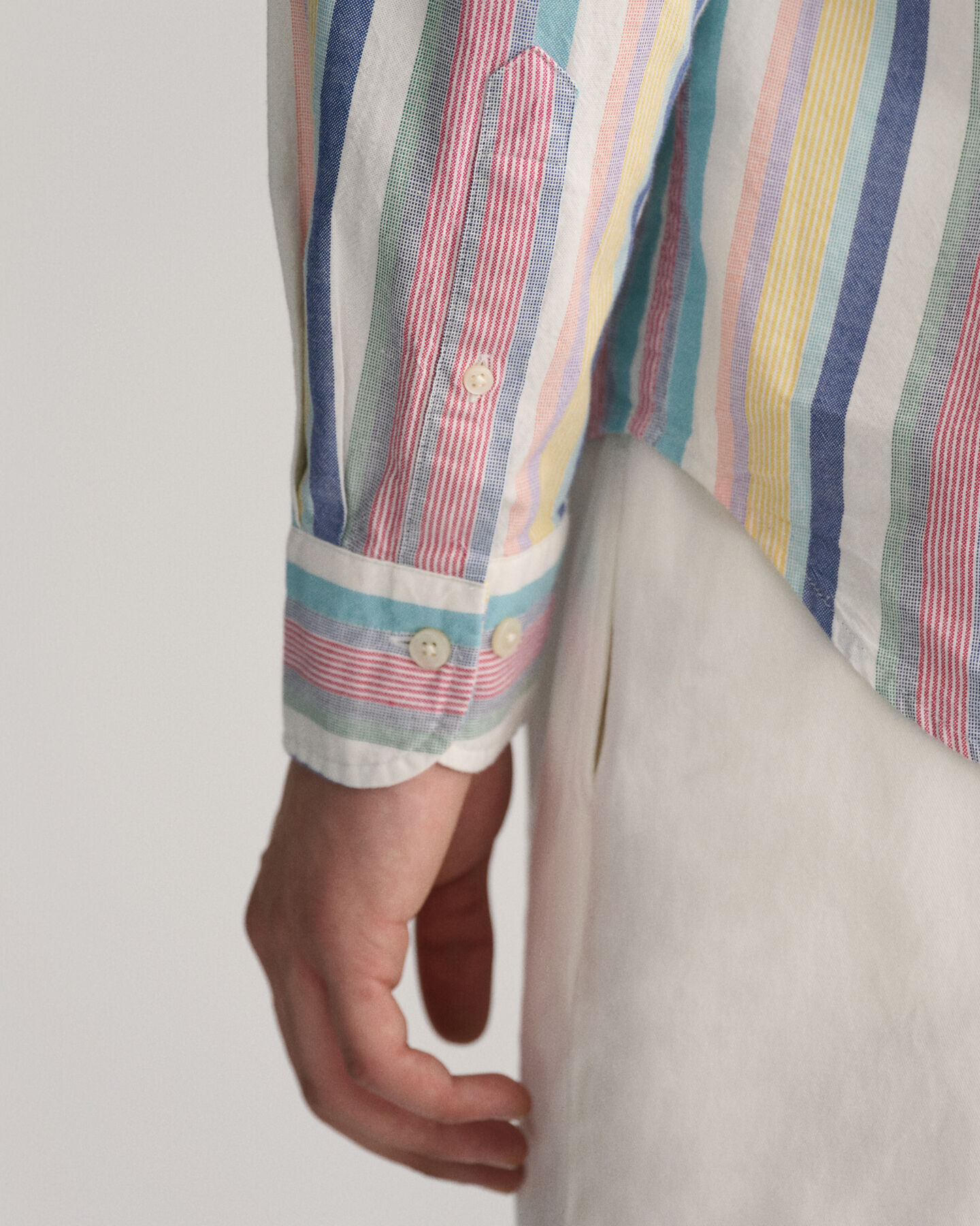 Camisa Oxford às riscas regular fit