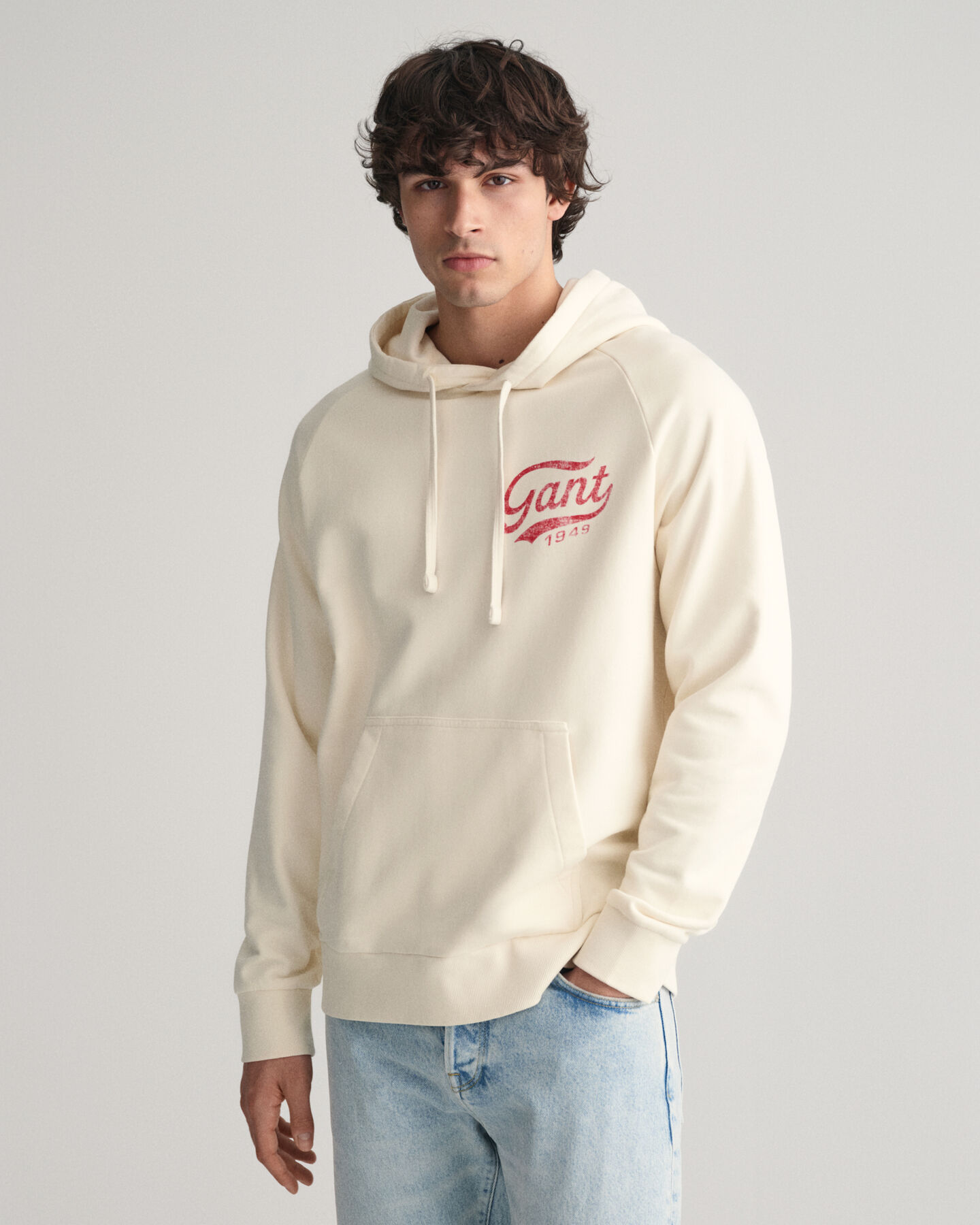 Sweatshirt com capuz e lavagem intensa
