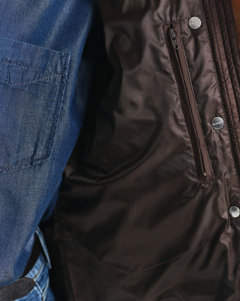 Blusão de penas leve