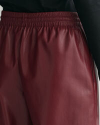 Calças Pull-On em pele sintética relaxed fit