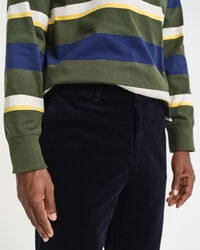 Calças chino em bombazina regular fit