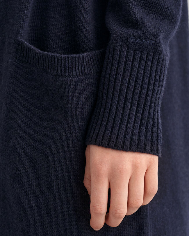 Casaco de malha comprido em l&atilde;