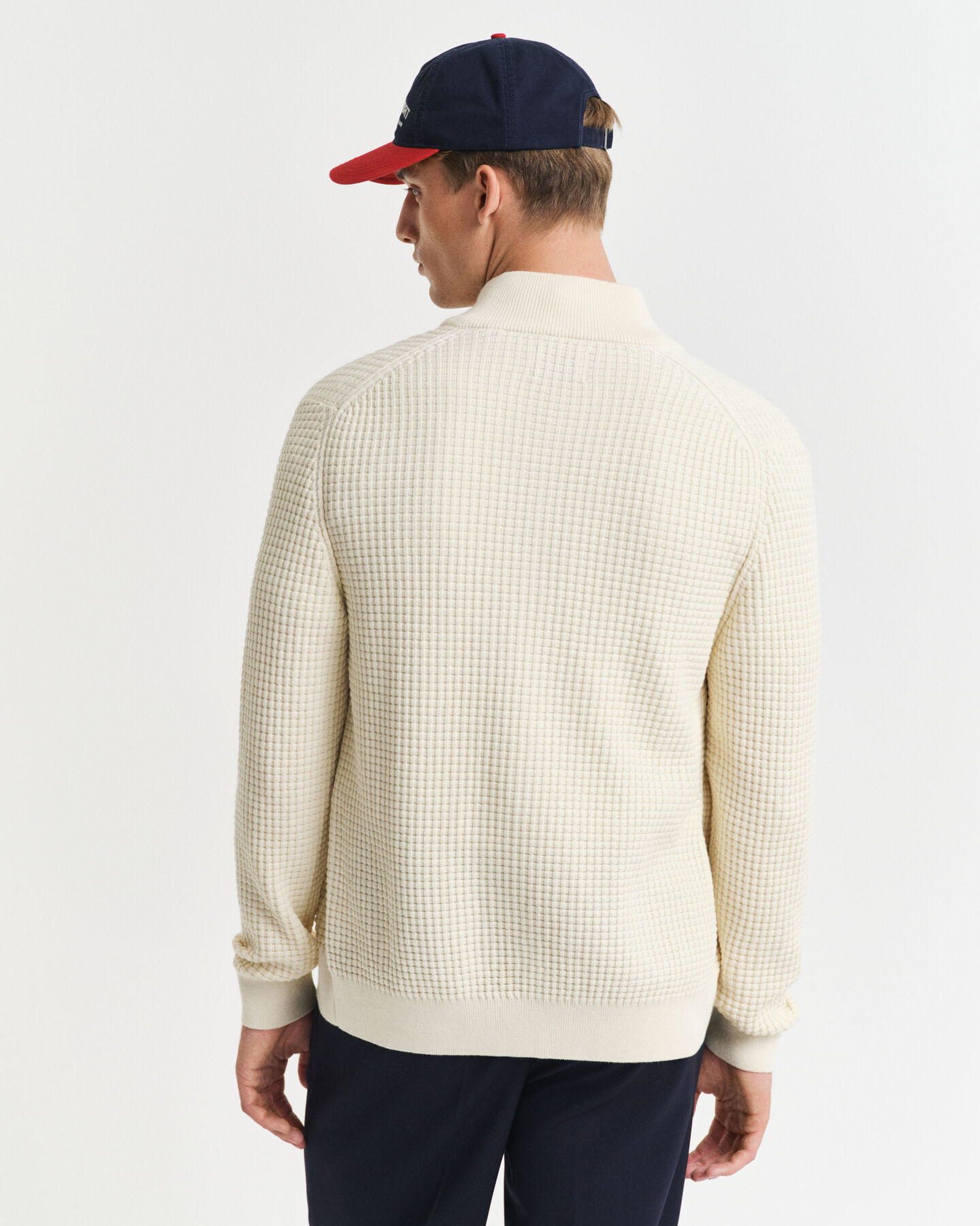 Casaco de malha com fecho de correr em algodão texturizado