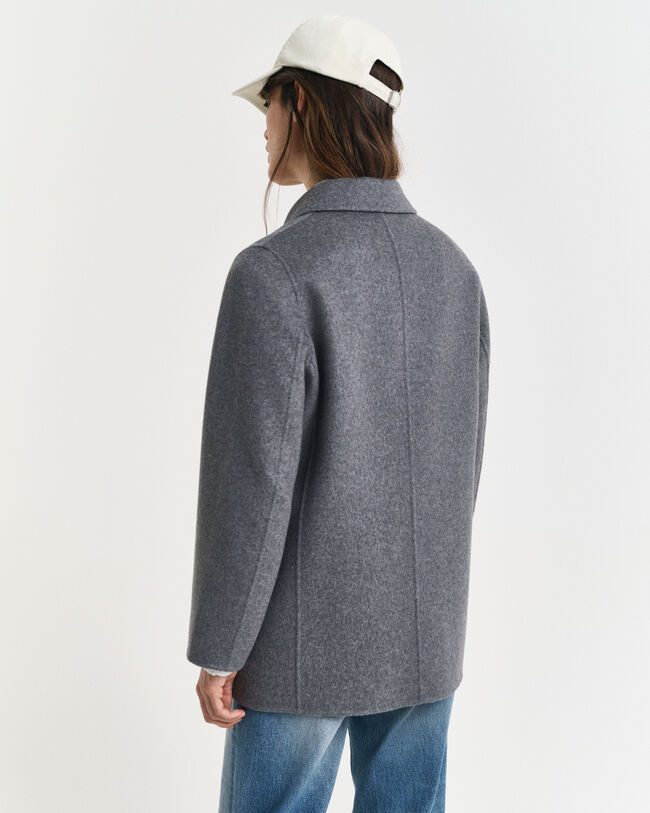 Casaco de marinheiro com detalhes cosidos à mão